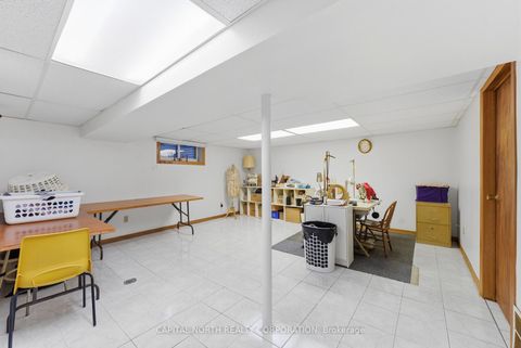 Photo 35 at 40 Birdwood Court, Steeles, Toronto