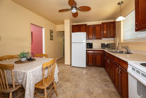 Photo 6 at 14 Vanderbrent Crescent, Richview, Toronto