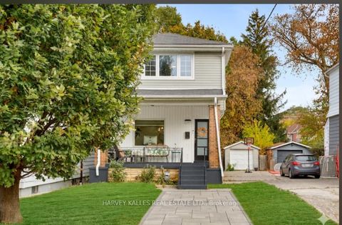 Photo 1 at 139 King Edward Avenue, Lumsden, Toronto