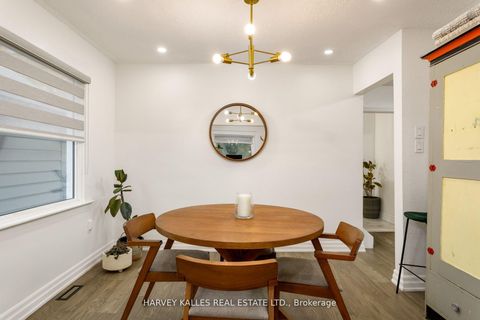 Photo 11 at 139 King Edward Avenue, Lumsden, Toronto