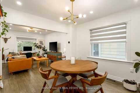 Photo 12 at 139 King Edward Avenue, Lumsden, Toronto