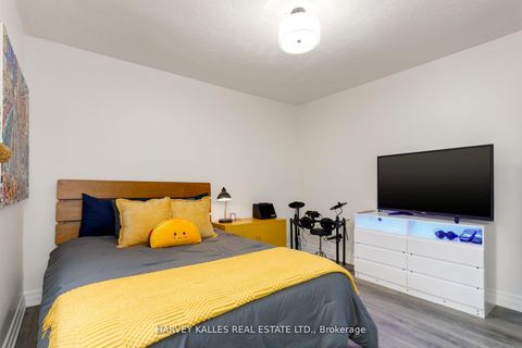 Photo 27 at 139 King Edward Avenue, Lumsden, Toronto