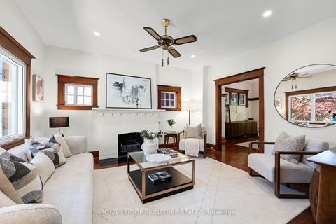 Photo 2 at 90 Roselawn Avenue, Eglinton, Toronto