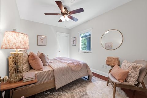 Photo 13 at 90 Roselawn Avenue, Eglinton, Toronto