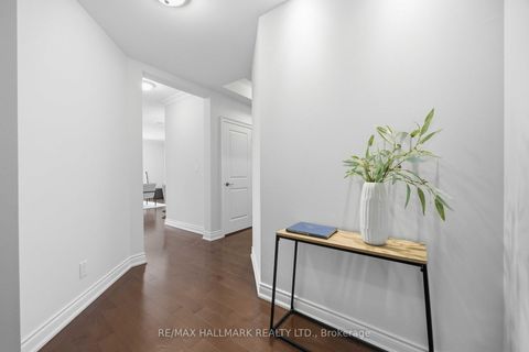 Photo 4 at 1807 - 10 Bloorview Place, Don Valley Village, Toronto
