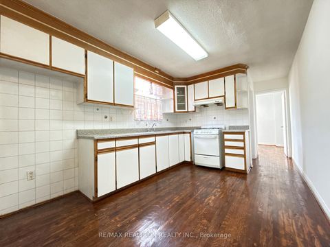Photo 8 at 399 Brock Avenue, Dufferin Grove, Toronto
