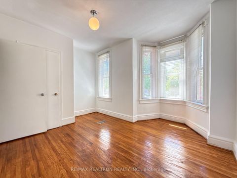 Photo 11 at 399 Brock Avenue, Dufferin Grove, Toronto