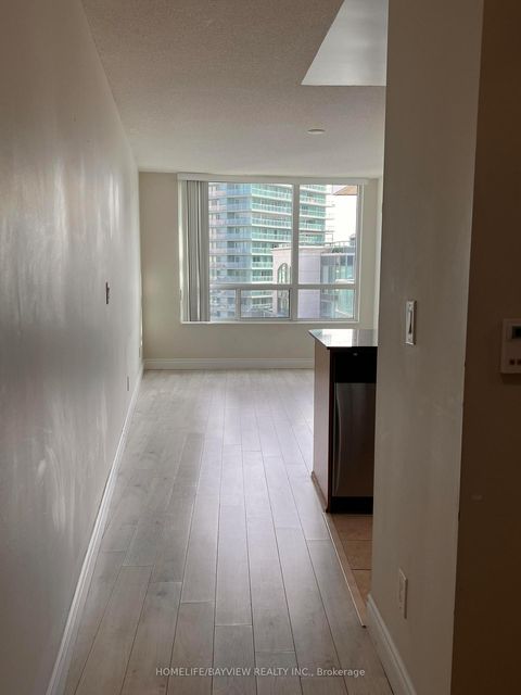 Photo 5 at LPH08 - 503 Beecroft Road, Willowdale West, Toronto