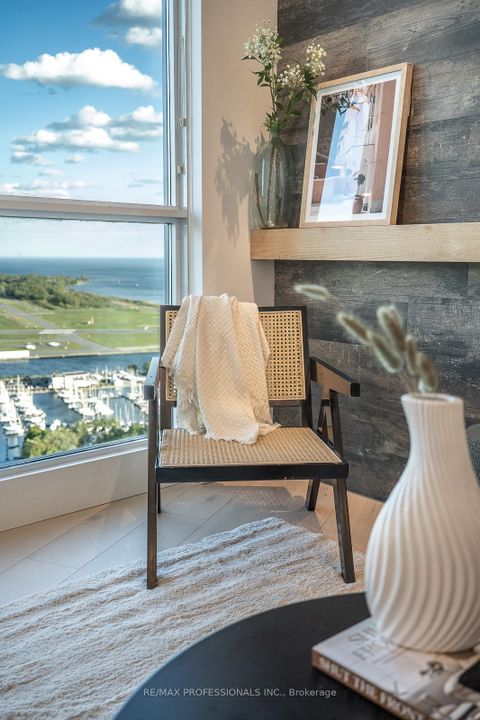 Photo 6 at 3804 - 219 Fort York Boulevard, Niagara, Toronto