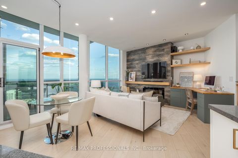 Photo 8 at 3804 - 219 Fort York Boulevard, Niagara, Toronto