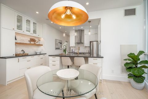 Photo 11 at 3804 - 219 Fort York Boulevard, Niagara, Toronto