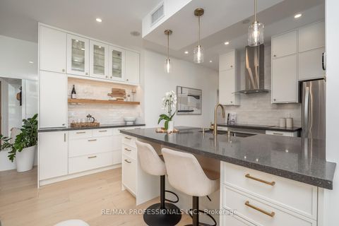 Photo 13 at 3804 - 219 Fort York Boulevard, Niagara, Toronto