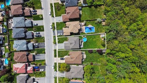 Photo 20 at 26 Kenwell Crescent, Holly, Barrie