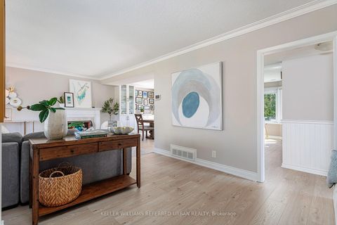 Photo 7 at 8 Markwood Crescent, Markland Wood, Toronto