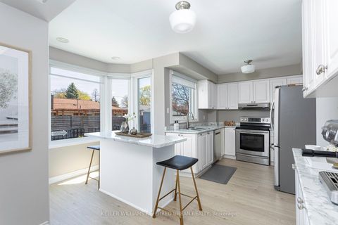 Photo 16 at 8 Markwood Crescent, Markland Wood, Toronto