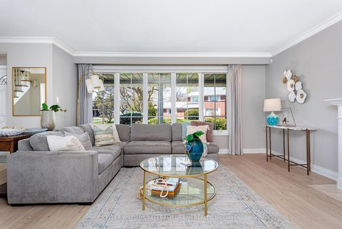 Photo 19 at 8 Markwood Crescent, Markland Wood, Toronto