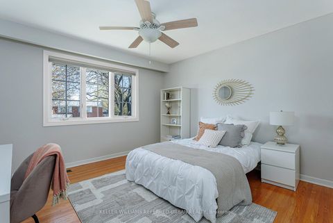 Photo 28 at 8 Markwood Crescent, Markland Wood, Toronto