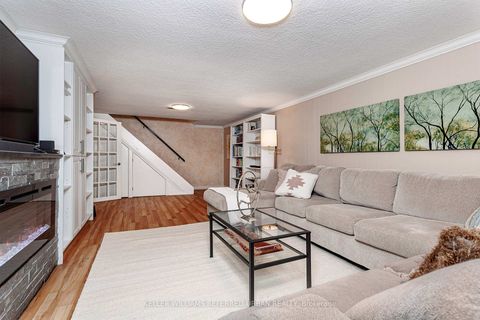 Photo 29 at 8 Markwood Crescent, Markland Wood, Toronto