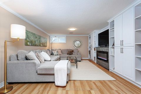 Photo 30 at 8 Markwood Crescent, Markland Wood, Toronto