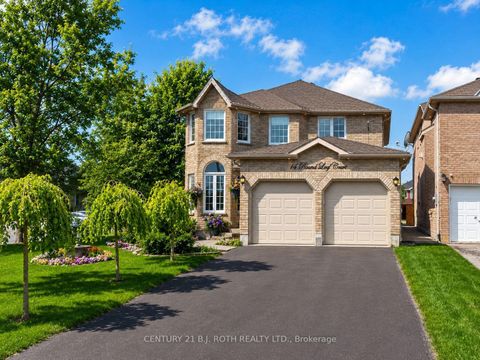 Photo 0 at 14 Round Leaf Court, Holly, Barrie