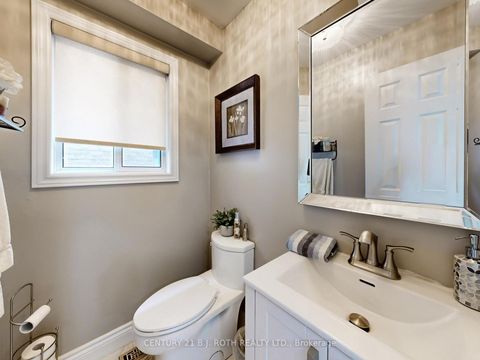 Photo 18 at 14 Round Leaf Court, Holly, Barrie