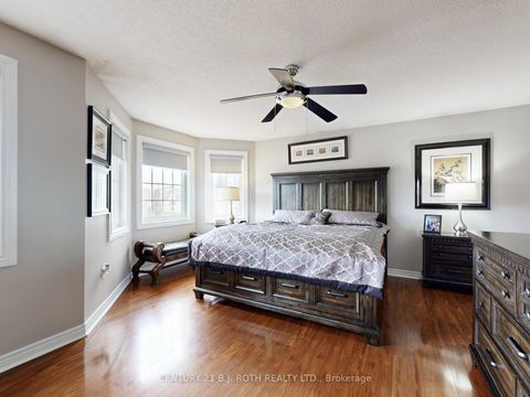 Photo 20 at 14 Round Leaf Court, Holly, Barrie