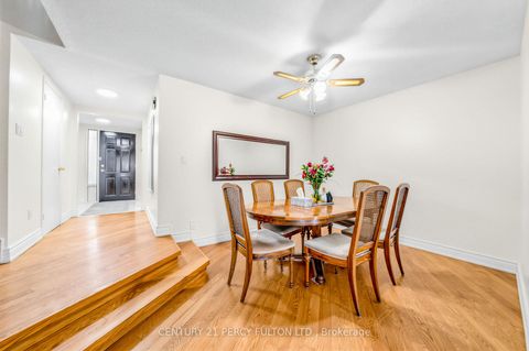 Photo 10 at 49 Croach Crescent, Agincourt North, Toronto