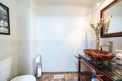Photo 11 at 49 Croach Crescent, Agincourt North, Toronto