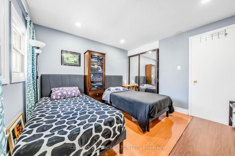 Photo 24 at 49 Croach Crescent, Agincourt North, Toronto