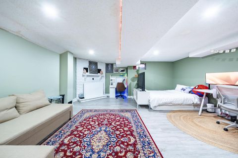 Photo 29 at 49 Croach Crescent, Agincourt North, Toronto