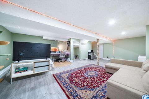 Photo 30 at 49 Croach Crescent, Agincourt North, Toronto