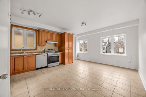 Photo 5 at 213 Major Street, University, Toronto