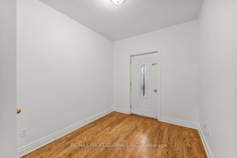Photo 12 at 213 Major Street, University, Toronto