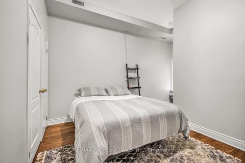 Photo 18 at 213 Major Street, University, Toronto