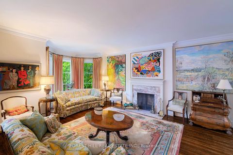 Photo 6 at 12 Shorncliffe Avenue, Casa Loma, Toronto