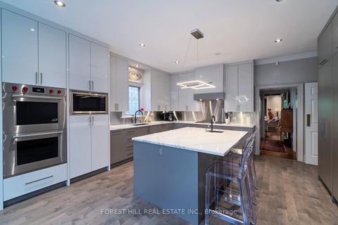Photo 15 at 12 Shorncliffe Avenue, Casa Loma, Toronto