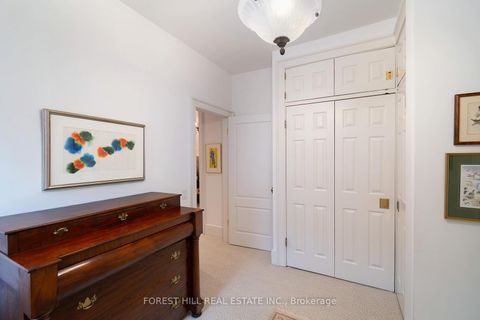 Photo 26 at 12 Shorncliffe Avenue, Casa Loma, Toronto