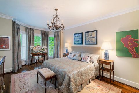 Photo 27 at 12 Shorncliffe Avenue, Casa Loma, Toronto