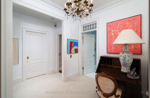Photo 31 at 12 Shorncliffe Avenue, Casa Loma, Toronto