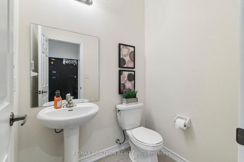 Photo 14 at 494 Rita's Avenue, Summerhill Estates, Newmarket