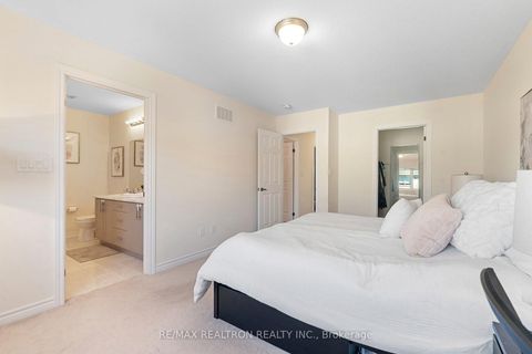 Photo 23 at 494 Rita's Avenue, Summerhill Estates, Newmarket