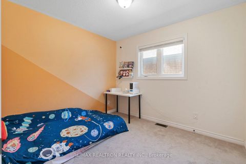 Photo 33 at 494 Rita's Avenue, Summerhill Estates, Newmarket