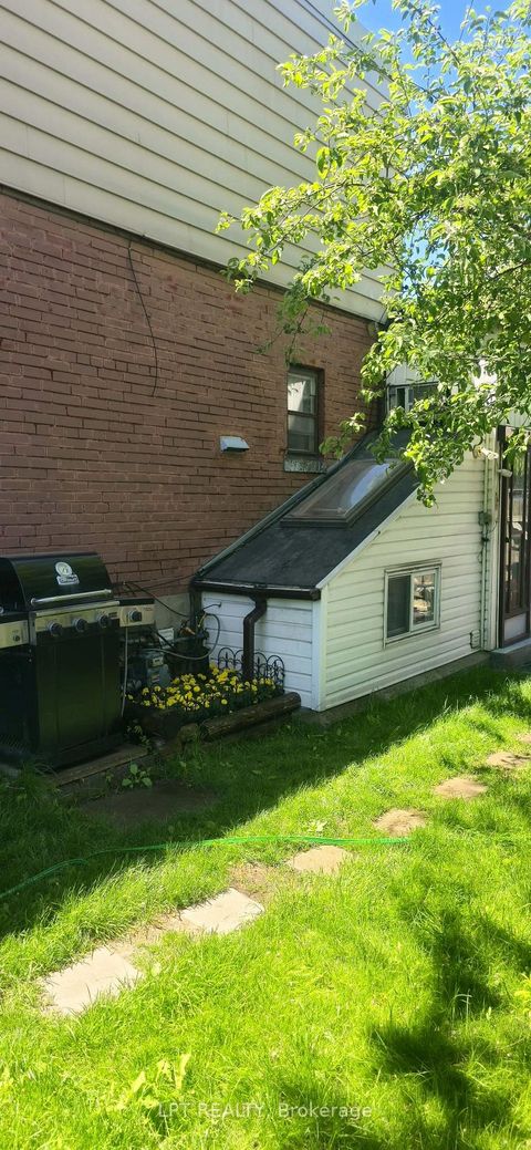 Photo 5 at 1314 Dupont Street, Junction, Toronto