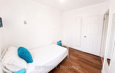 Photo 22 at 1314 Dupont Street, Junction, Toronto