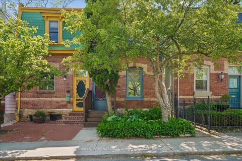 Photo 0 at 452 Sumach Street, South St. James Town, Toronto