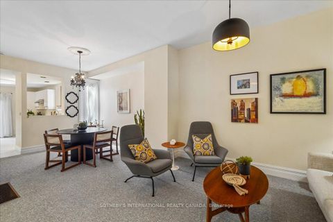 Photo 3 at 452 Sumach Street, South St. James Town, Toronto