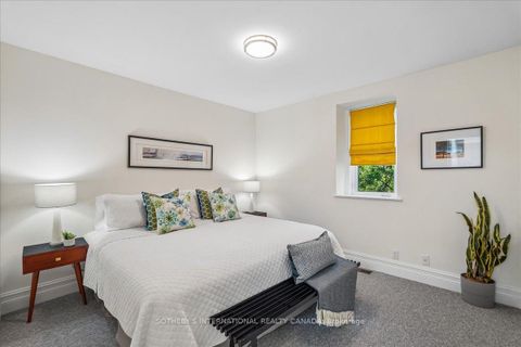 Photo 18 at 452 Sumach Street, South St. James Town, Toronto