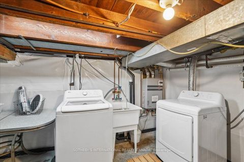 Photo 24 at 452 Sumach Street, South St. James Town, Toronto