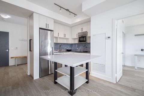 Photo 12 at 3907 - 7 Mabelle Avenue, City Centre West, Toronto