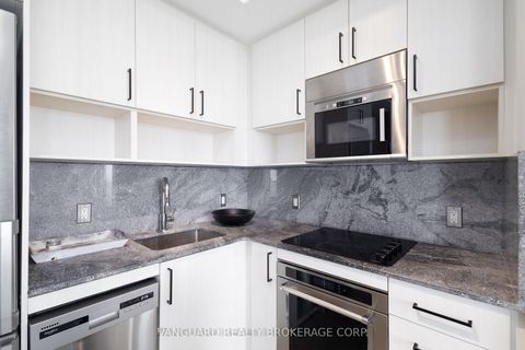 Photo 14 at 3907 - 7 Mabelle Avenue, City Centre West, Toronto